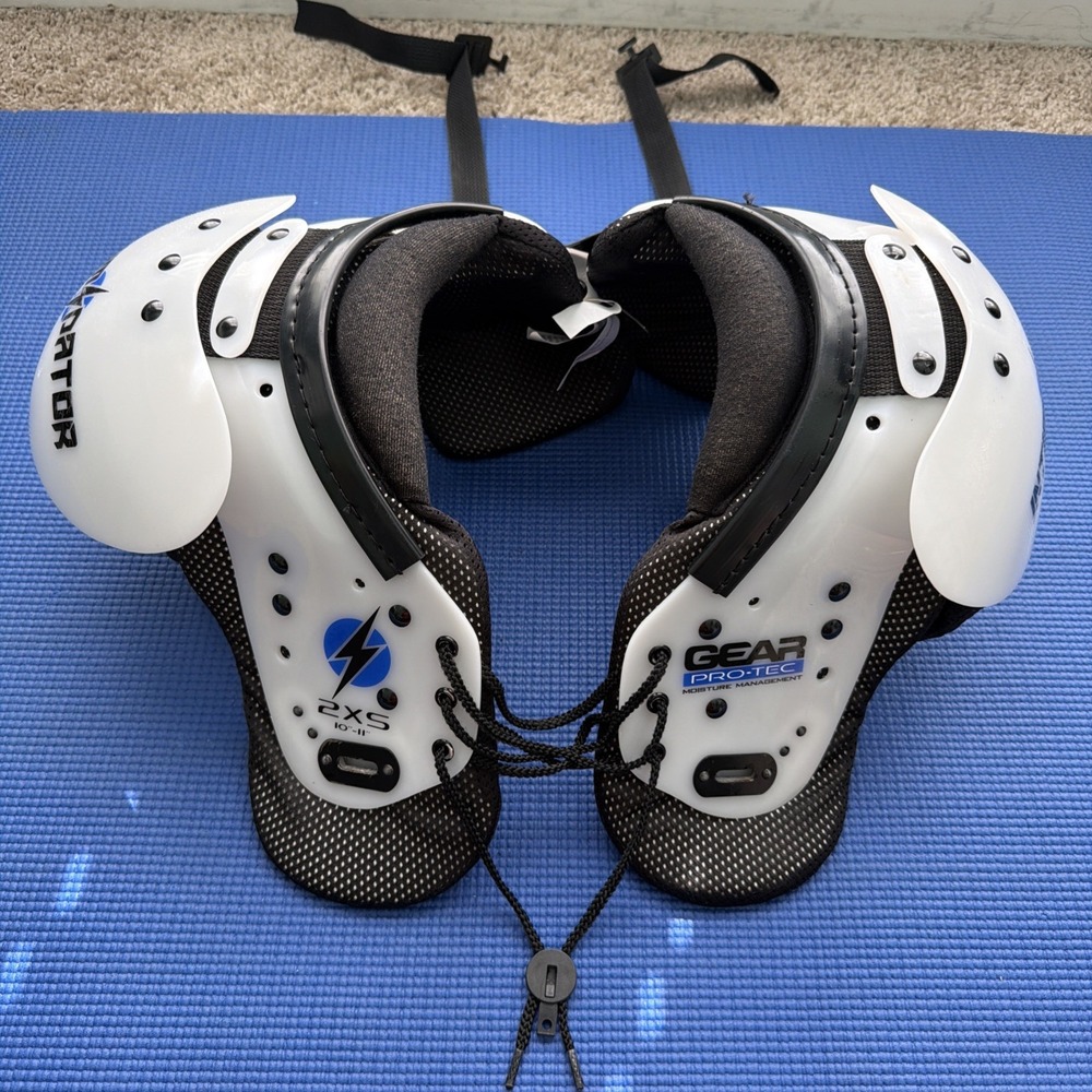 Gear Pro-Tec Intimidator Youth Football Shoulder Pads 2XS Small 10-11" 40-65lbs